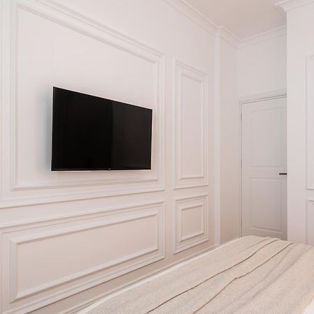 Elegant Apartment A Breath Away From The Acropolis Athen Exterior foto